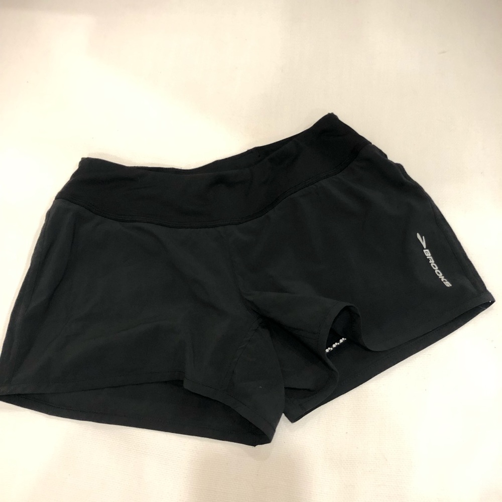 Brooks women’s running shorts xs worn once